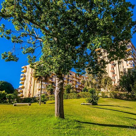 532 Minerva Apartamentos- Vistas Al Mar Y A La Piscina - Excelente Ubicacion Benalmádena Exterior photo