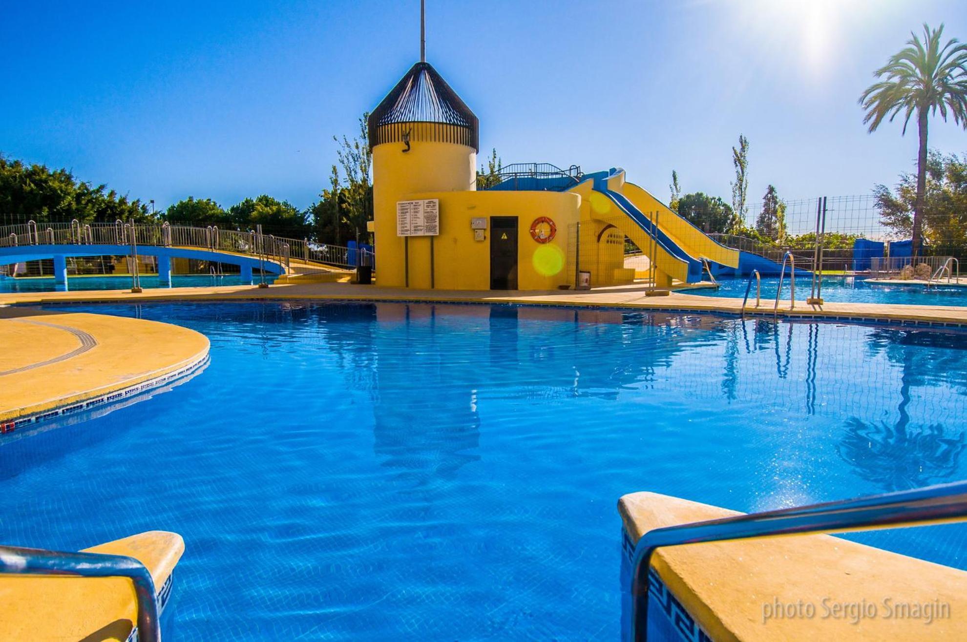 532 Minerva Apartamentos- Vistas Al Mar Y A La Piscina - Excelente Ubicacion Benalmádena Exterior photo